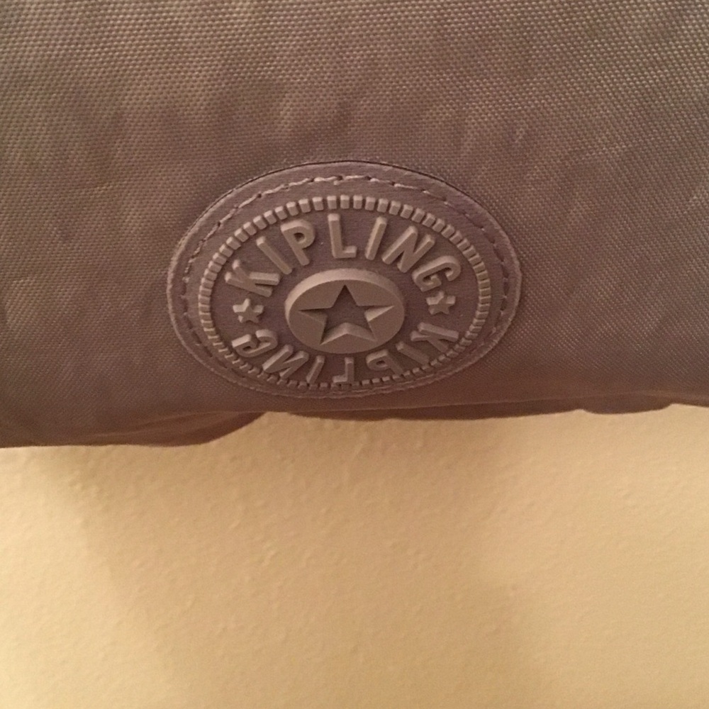 ✔️Kipling Light Gray Annabelle Crossbody Bag, NWT - Picture 4 of 15